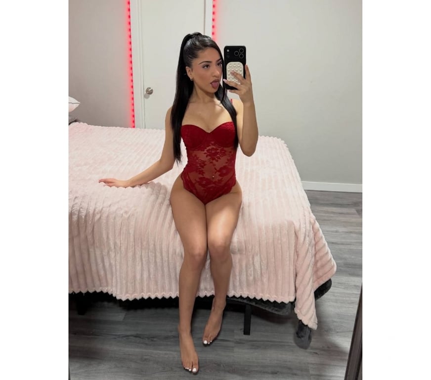 Escorts East London Aldgate East - East London - Photos for Sehrish 21🌹| Pakistani-Indian | Looking for excitement