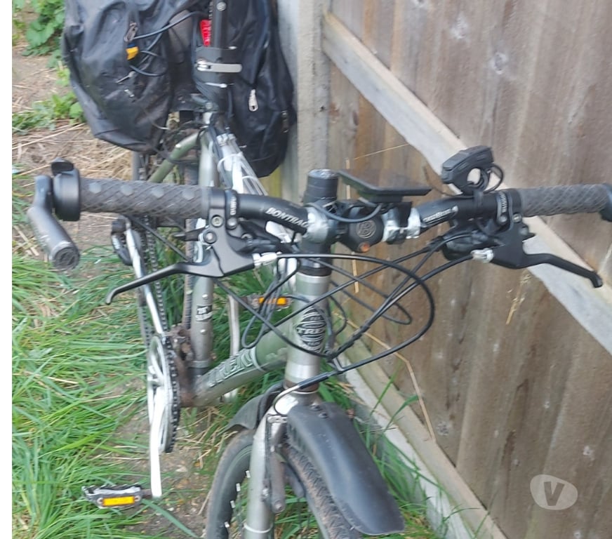 Fishing tackle West London Hounslow - Photos for E-bike trek hybrid