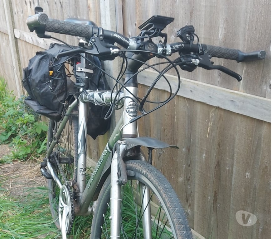 Fishing tackle West London Hounslow - Photos for E-bike trek hybrid