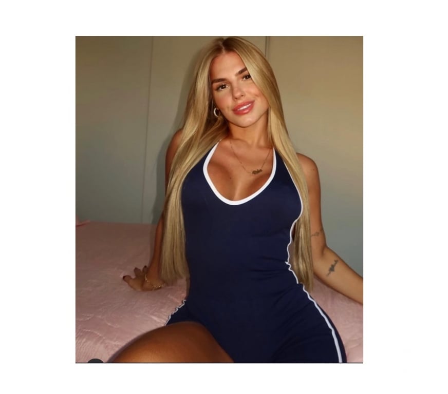 Escorts Wiltshire Swindon - Photos for 🔥BELLA HOT GIRL🫦NEW IN TOWN💯REAL🇧🇷