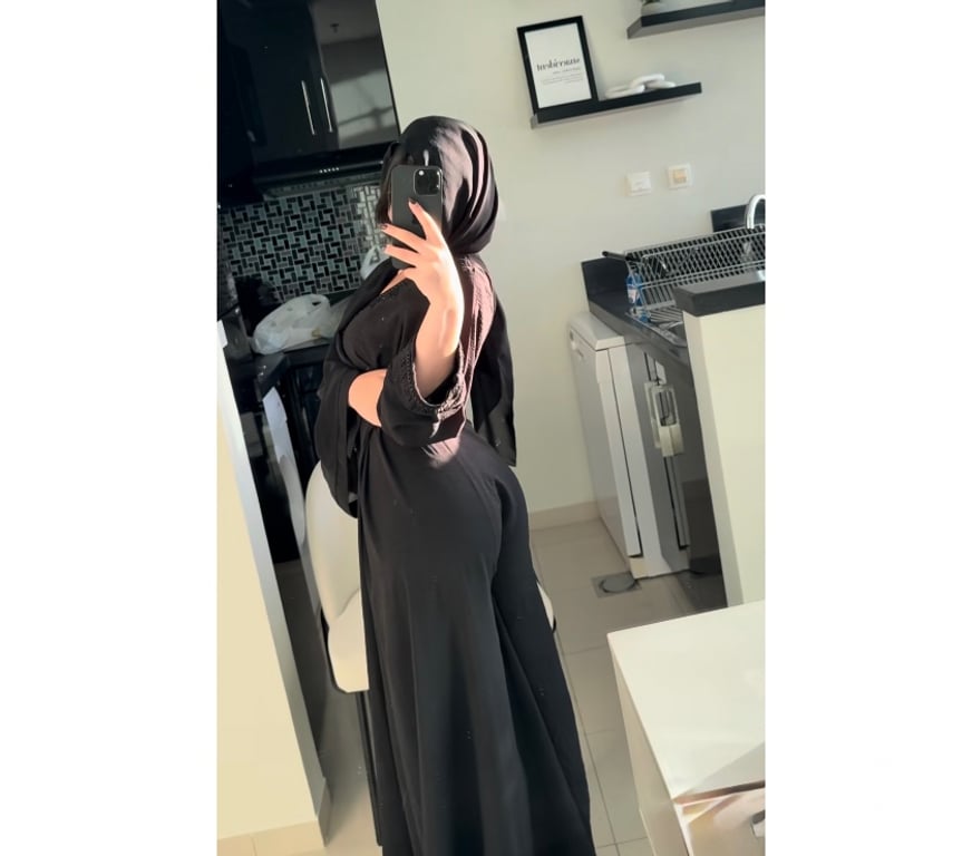 Adult Entertainment East London Little Ilford - East London - Photos for Authentic British Indian Hijabi Goddess(online sevices)