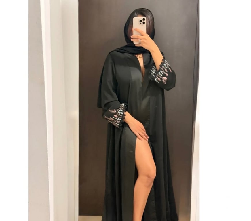 Adult Entertainment East London Little Ilford - East London - Photos for Authentic British Indian Hijabi Goddess(online sevices)