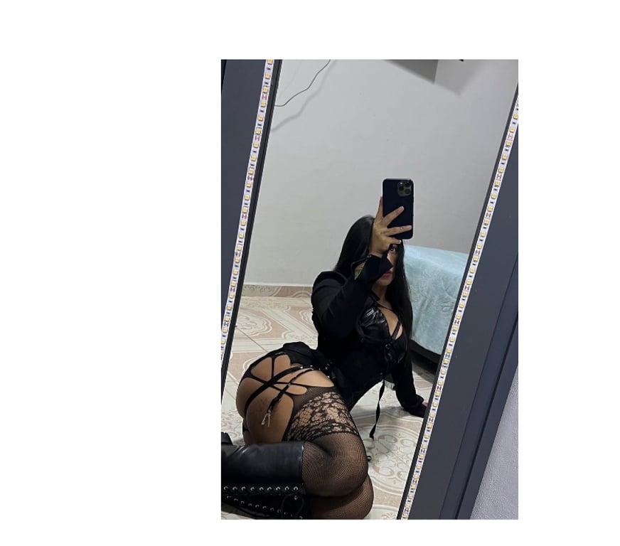 Escorts Fife Dunfermline - Fife - Photos for Hi, I'm Maya, a party girl.💄🍾💃🏻💋