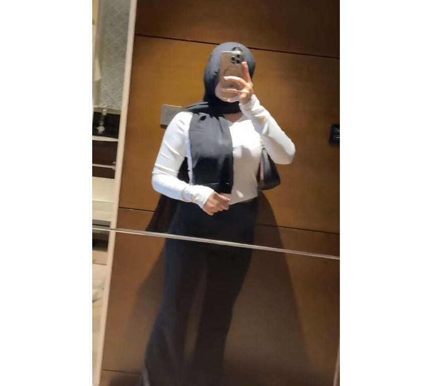 Escorts Lancashire Preston - Photos for OUTCALLS ONLY(British Indian Hijabi Goddess) BEST CONTENT