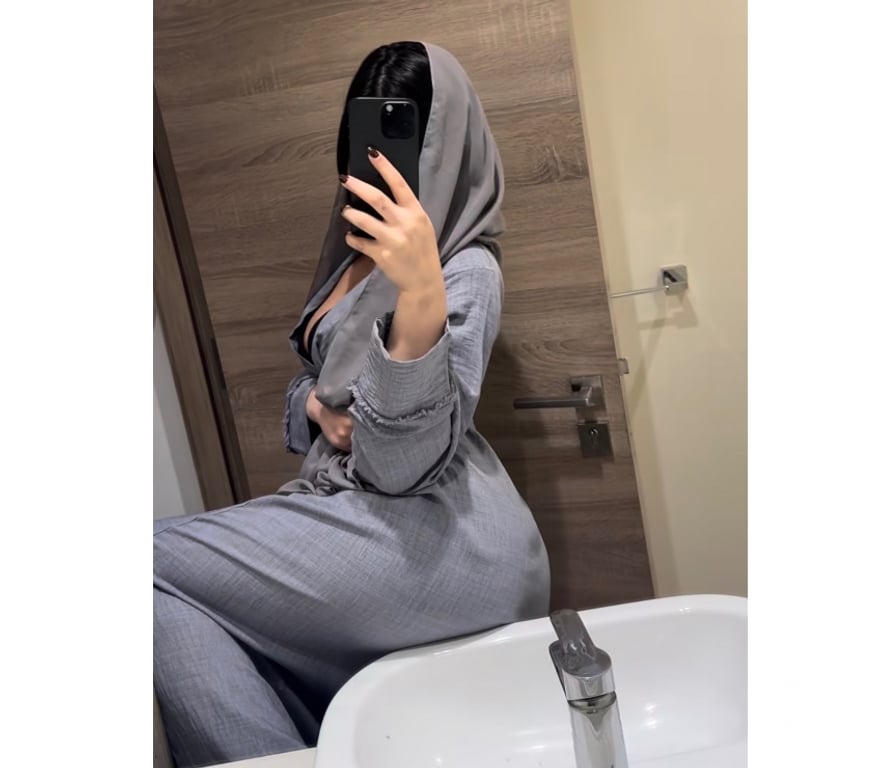 Escorts Lancashire Preston - Photos for OUTCALLS ONLY(British Indian Hijabi Goddess) BEST CONTENT