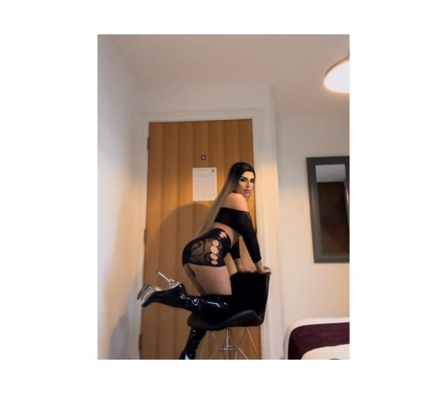Trans Escorts Wiltshire Swindon - Photos for LADY BOY PARTY NOW IN CITY FOR 3 DAYS