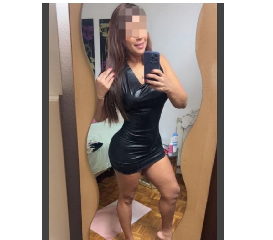 Escorts Peterborough Peterborough City Centre - Peterborough - Photos for 👅😋Dominatrix hot tongue sculptural body