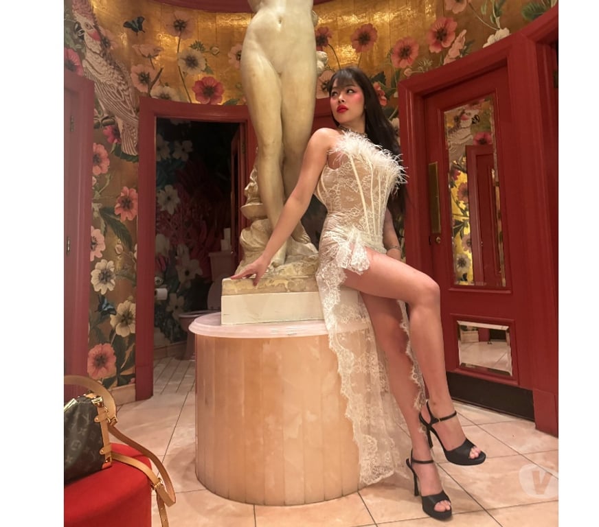 Escorts Oxfordshire Oxford - Photos for Thai Ladyboy(TS) first time in Oxford!!