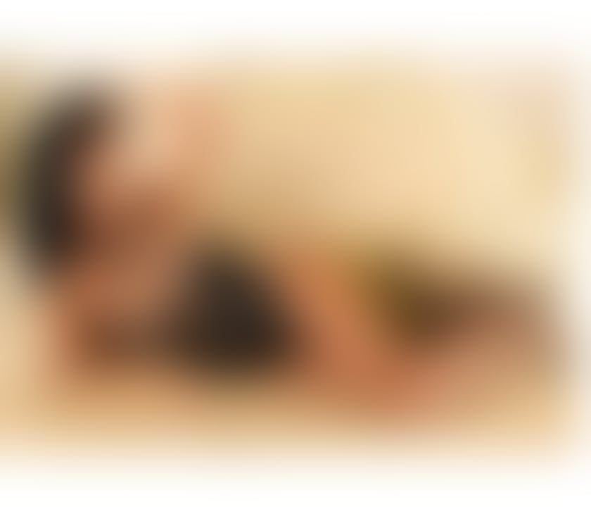 Trans Escorts Kent Canterbury - Photos for Feminine Juicy Smooth Model TRANS Girl With Hard TOY