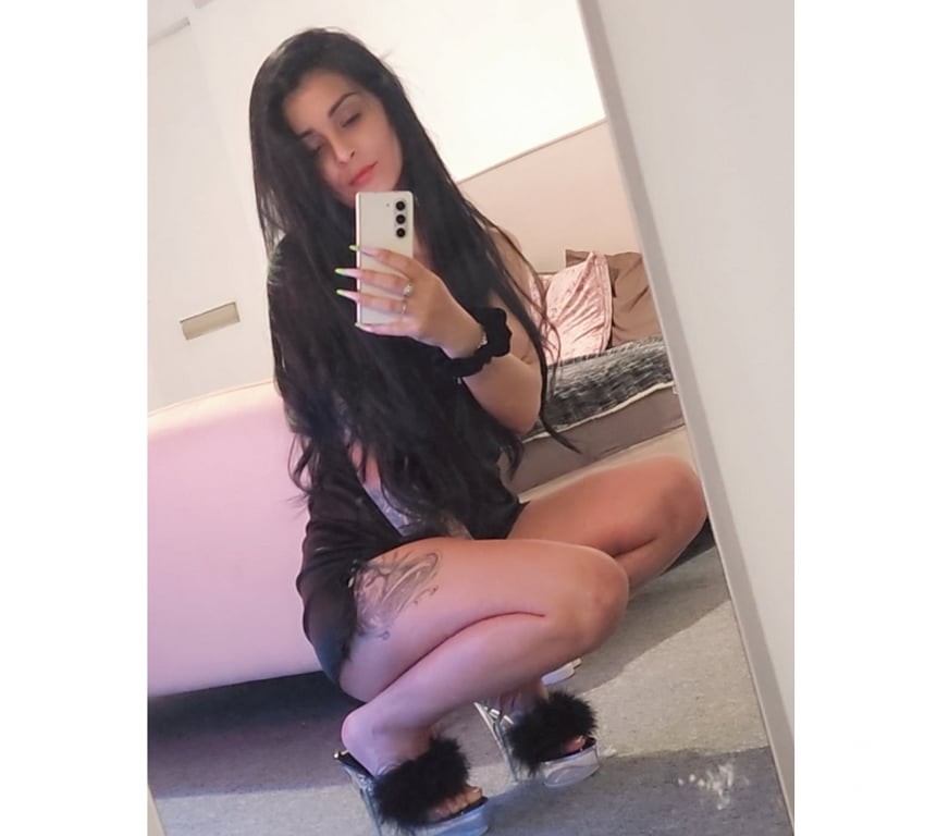 Escorts Essex Thurrock - Essex - Photos for I'm new Cristina in your town no longer but I'm waiting for