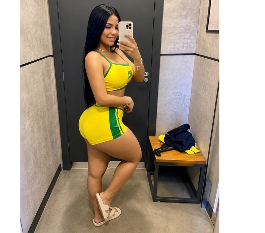 Escorts East London Commercial Road - East London - Photos for Aldgate East💜HoT Amy🍑Best GFE✅FULL SERVICE