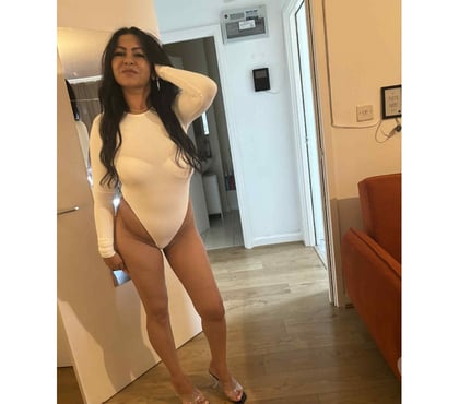 GFE Escorts & Erotic Massage Hounslow Town Centre Hounslow - Photos for BEAUTIFUL BABE ♥️ 🥂🍾