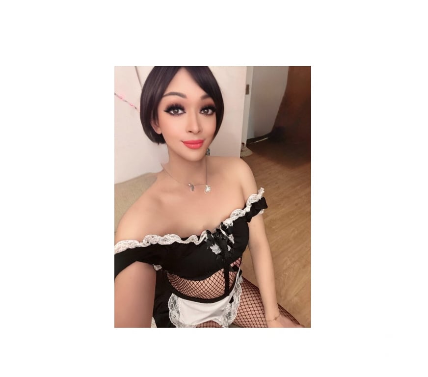 Escorts South West London Sutton - Photos for Candy Thai TV Ladyboy