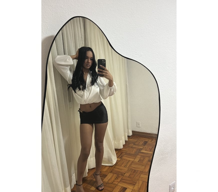 Escorts South East London Woolwich - South East London - Photos for Party with Aysha 📍🥳🔥