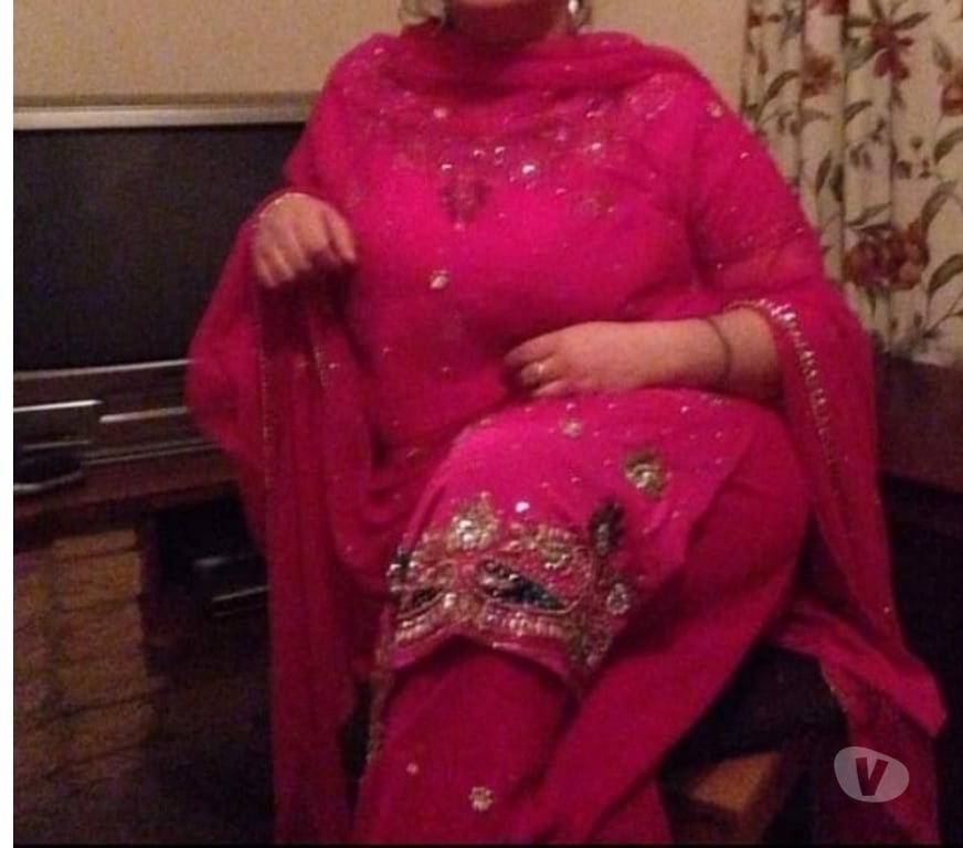 Escorts West Yorkshire Leeds - Photos for British Indian pornstar Rani
