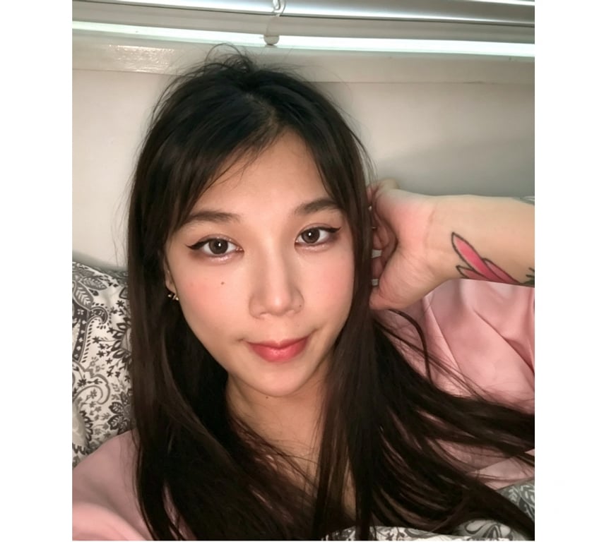 Escorts Bedfordshire Luton - Photos for One week only ✨ Beautiful Vietnamese Girl Companion