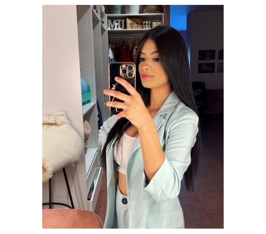 Escorts West London Shepherd`s Bush Station - West London - Photos for Karen BRAZILIAN 6 PARTY GILR 8