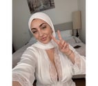 Hijabi girl🫦New in town🆕