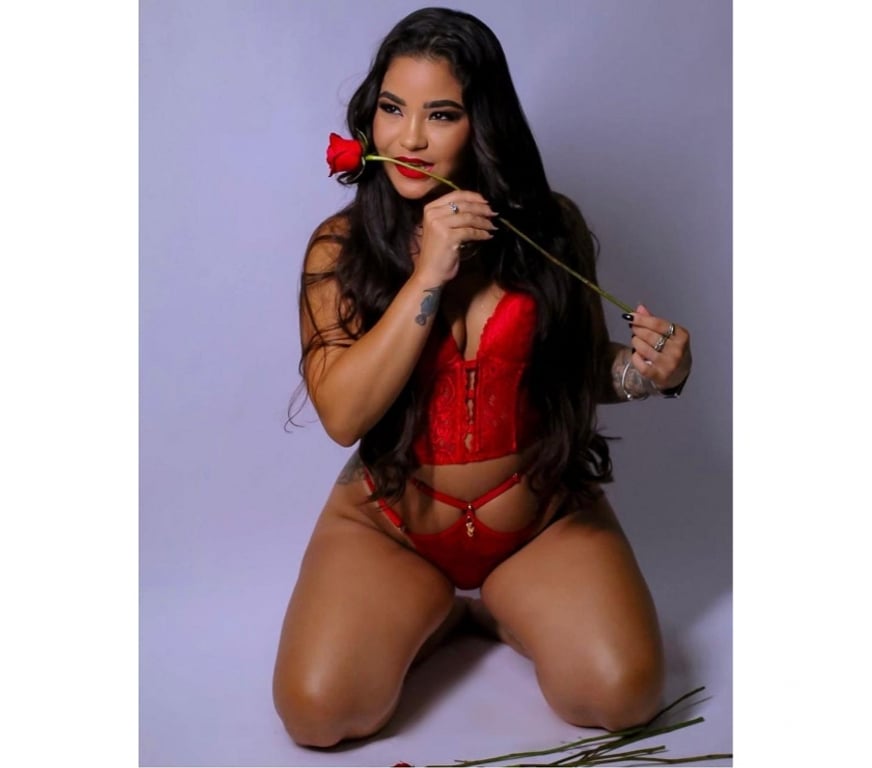 Escorts Bedfordshire Luton - Photos for Valéria Brazilian Girl 🔥🍾🥂