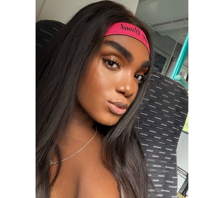 Trans Escorts Derbyshire Derby - Photos for Samira BBC Brasil
