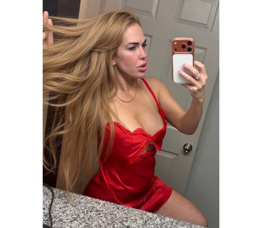 Escorts South East London Bromley - Photos for 🔥NEW CLASSY HORNY MATURE 💯 PARTY GIRL