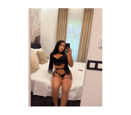Escort Darlington Town Centre Darlington - Photos for New Mamacita In Darlington🫦Available Now‼️📞