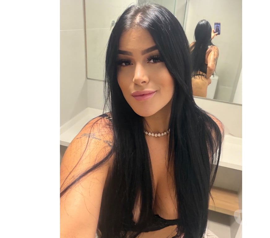 Escorts West Midlands Birmingham - Photos for Daphne 🇧🇷 Brazilian party girl, big butt🍑🔥🔞