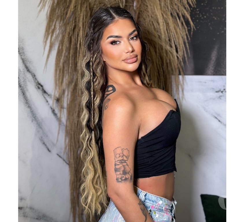 Escorts Leicestershire Leicester - Photos for 🔥Beautiful Brazilian 🇧🇷 strolling through the city.