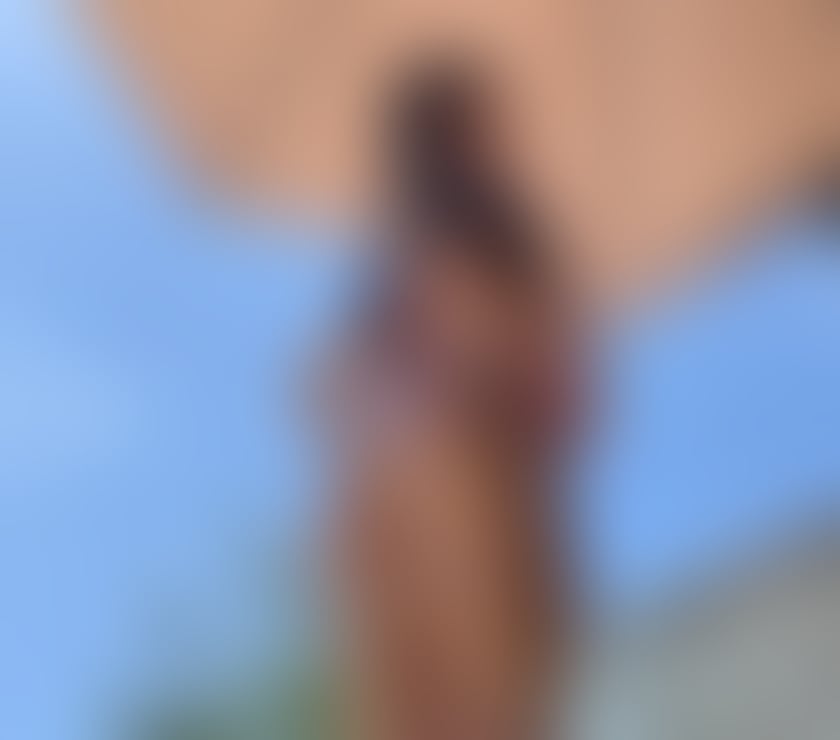 Escorts Gloucestershire Cheltenham - Photos for Valentina - Sexy Argentine babe for your pleasure