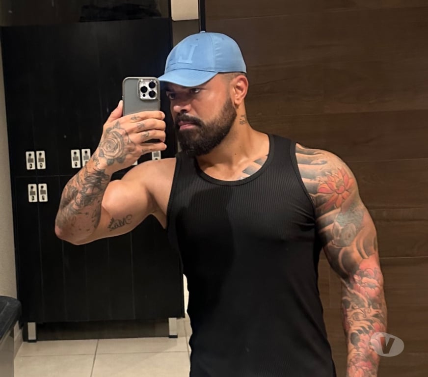  Gay massage North West London Golders Green Station - North West London - Photos for 🔥STRAIGHT MAN FROM BRAZIL - OUT AND DISCREET🔥