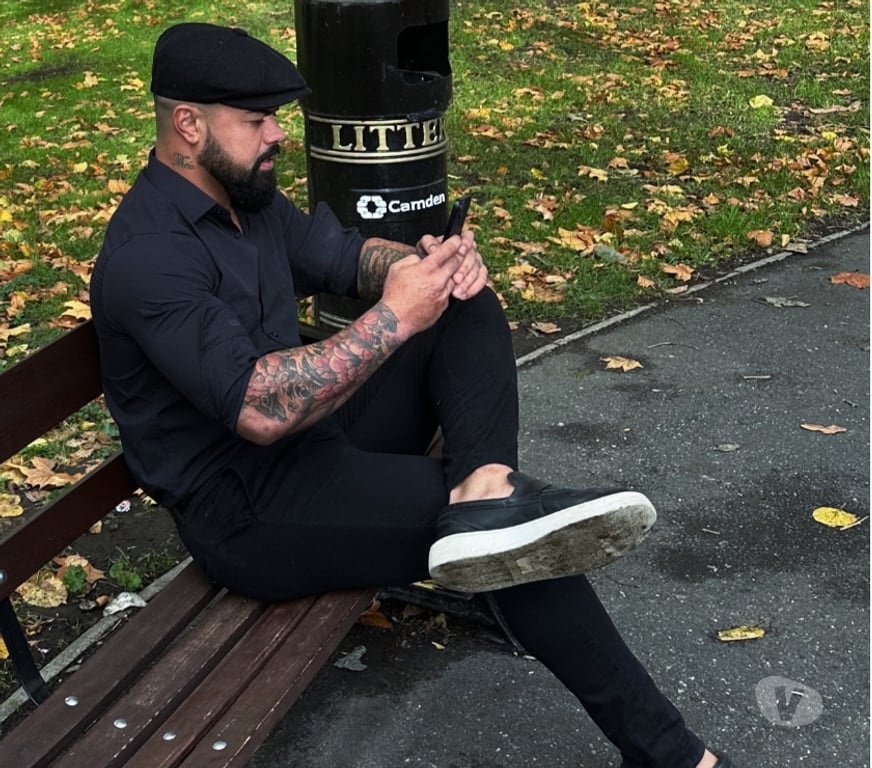  Gay massage North West London Golders Green Station - North West London - Photos for 🔥STRAIGHT MAN FROM BRAZIL - OUT AND DISCREET🔥