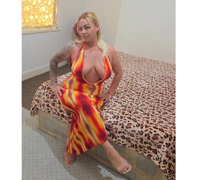 Escort Leytonstone East London - Photos for Ella best vibes amazing service❤️hot❌relax💯