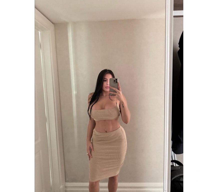 Escorts Nottinghamshire Nottingham - Photos for 🔥🍑 TOP A-LEVEL’S 🥂 PARTY GIRL 🔥🍑