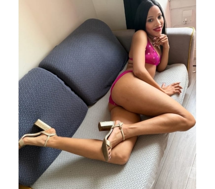 Escorts South East London Croydon - Photos for Andrea First time in town massage and relaxation