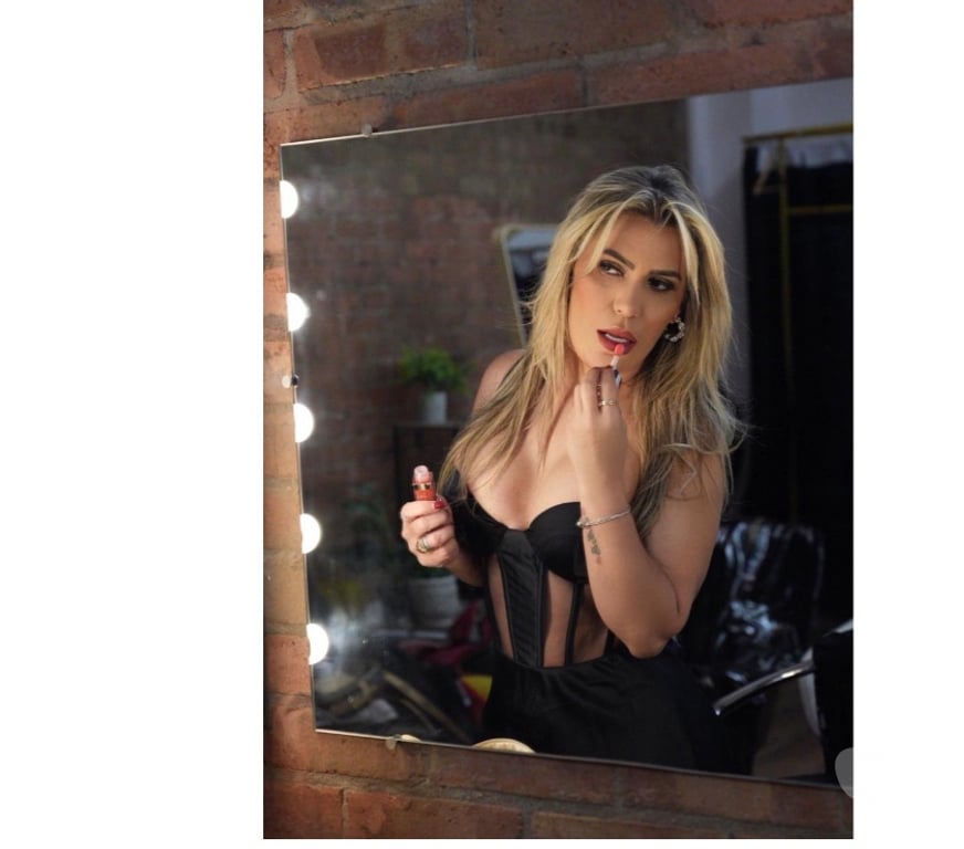 Escorts North Northamptonshire Rushden - North Northamptonshire - Photos for NEW NEW LARISSA BIG BUM 🇧🇷🎉🍾🎊🥂PARTY