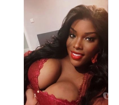  Escorts & Erotic Massage Hull City Centre Hull - Photos for Soraya black queen 😍 girl party 🥳