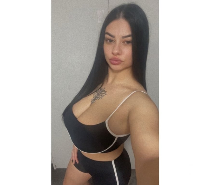 Escorts Staffordshire Newcastle-under-Lyme - Photos for New horny lady full service party outcall no rush 🥵