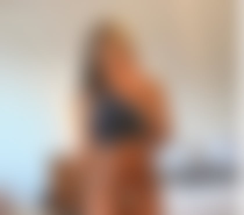 Escorts East London Aldgate East Station - East London - Photos for Bianca EROTiC FUN 🔥 HOT BODY REAL BABE