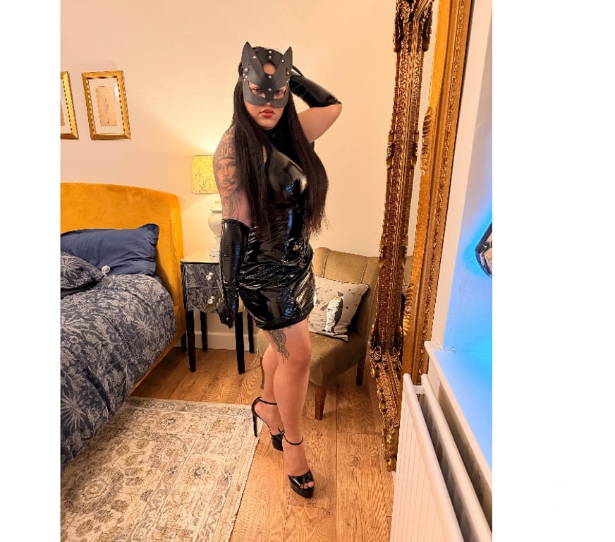 Trans Escorts North West London Neasden - North West London - Photos for queen of domination
