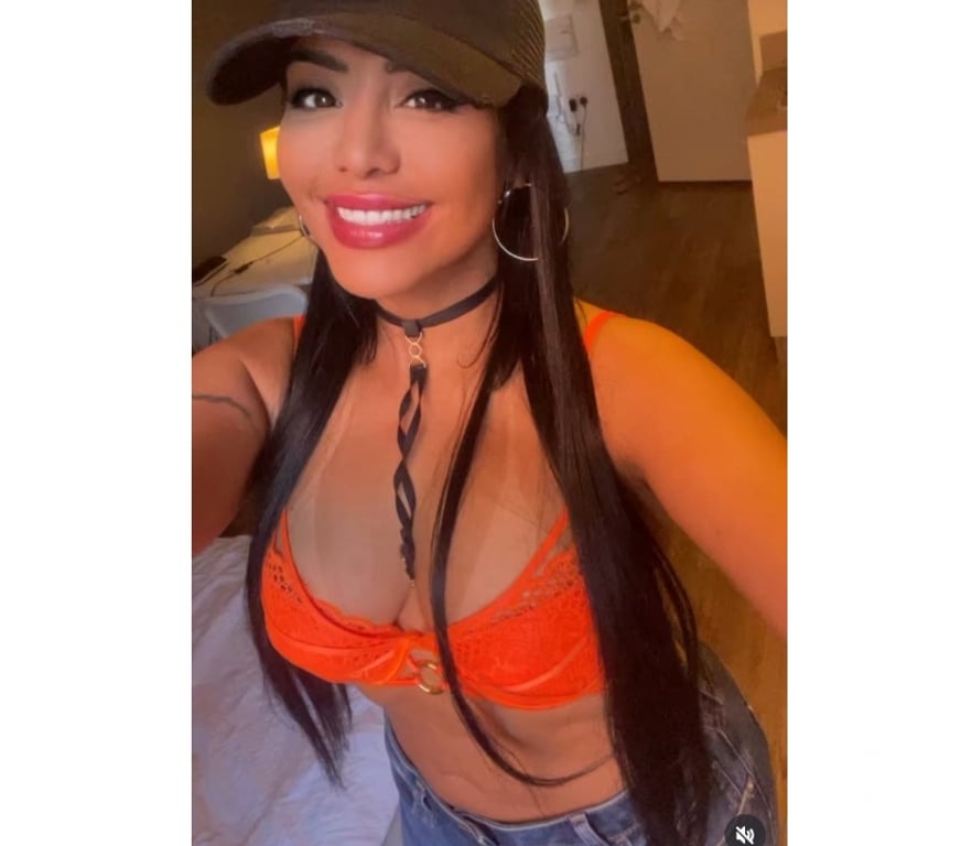 Escorts South West London Sutton - Photos for 🍾🇧🇷Carol Brasil 🇧🇷 🍾 ♥️