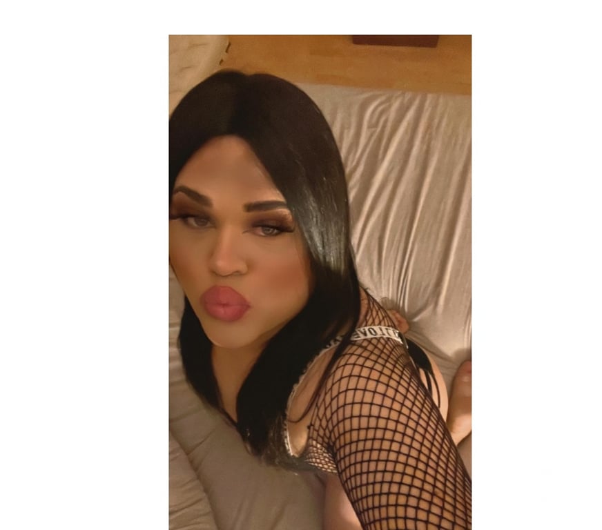 Trans Escorts Dundee Dundee City Centre - Dundee - Photos for 🔥 BRUNA BIG ASS BRAZILIAN TS THE BEST AVAILABLE