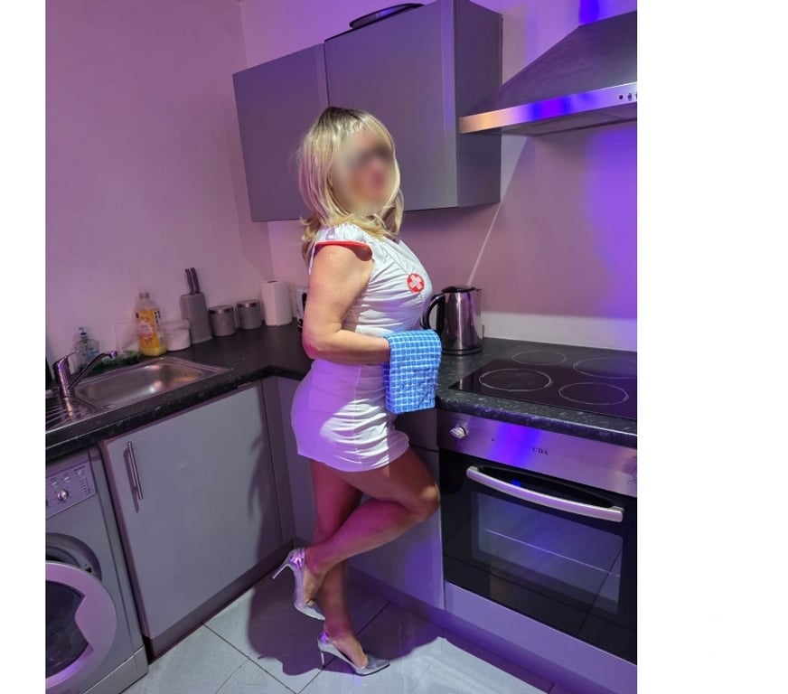 Escorts Hampshire Southampton - Photos for HOT MILF NEW IN TOWN SEXY BLONDIE