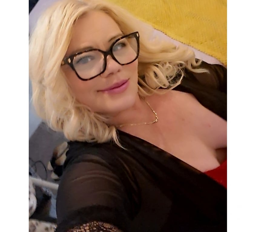 Escorts North London Edmondton Green Station - North London - Photos for Sexy Alexa party grils 💯 best bj no rush 😘