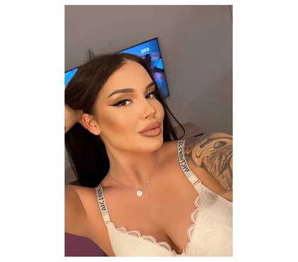 Escorts Sidcup Bexley - Photos for Layla ,Elegant & Open-Minded Lady 🌹