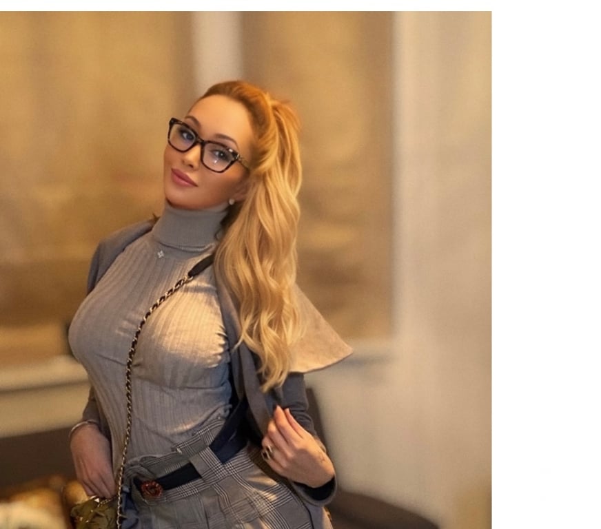 Trans Escorts South West London Chelsea - South West London - Photos for Your ultimate queen miss Morgane in Chelsea area ✨✨🔥