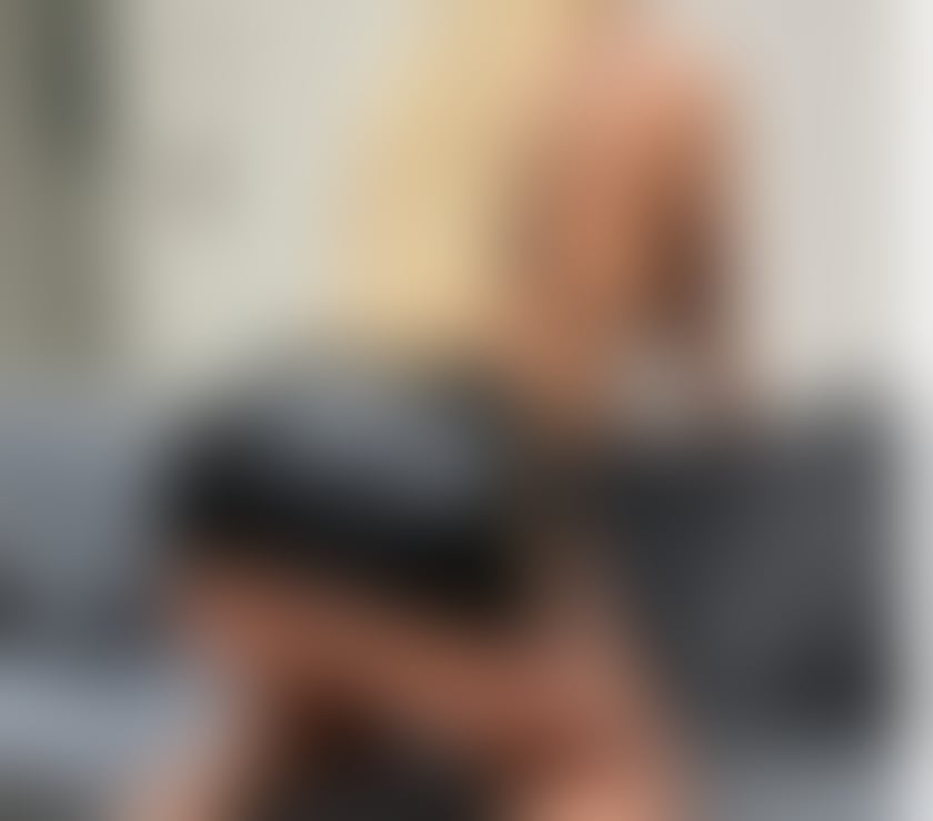 Escorts Buckinghamshire Milton Keynes - Photos for Cleo hot massage