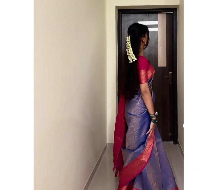 Escorts East London Redbridge - East London - Photos for Livinya New Mauritius Tamil Indian Girl