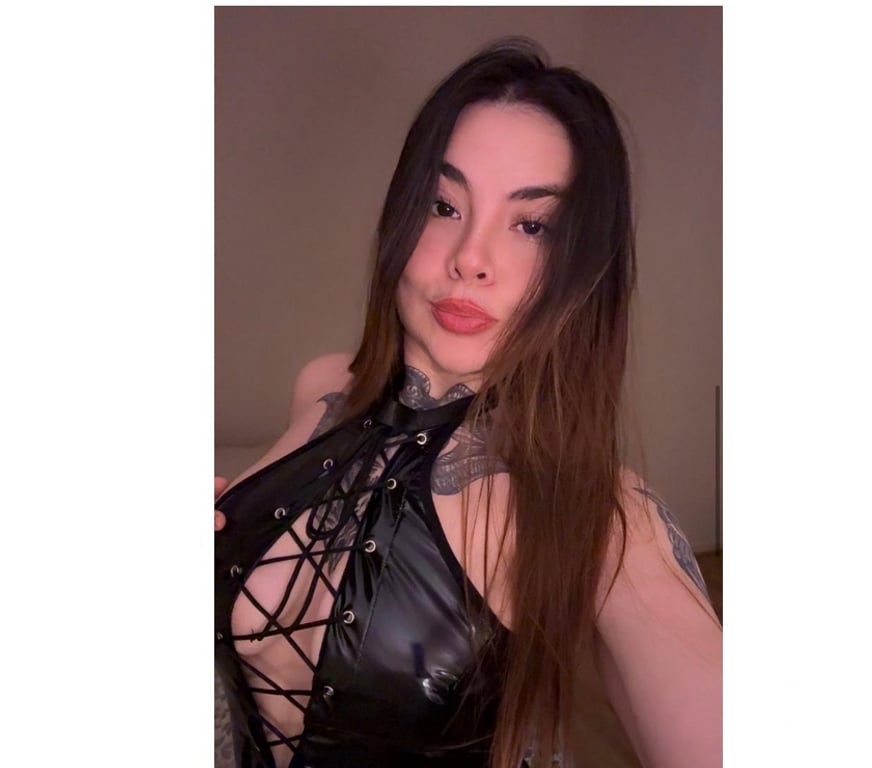 Escorts South West London Wandsworth - South West London - Photos for LILi🌸 🇧🇷BRAZILIAN🥂PARTY GIRL 💦BEST OWO💦