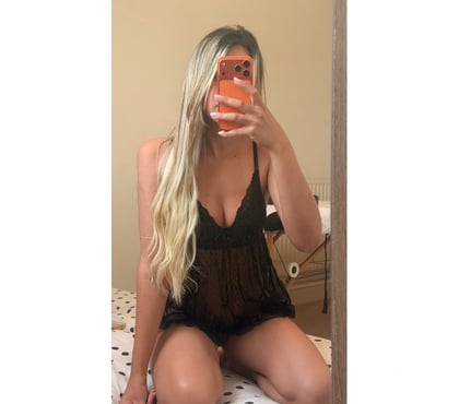 Escorts Nine Elms South West London - Photos for Erotic Sensual Massage Pleasure
