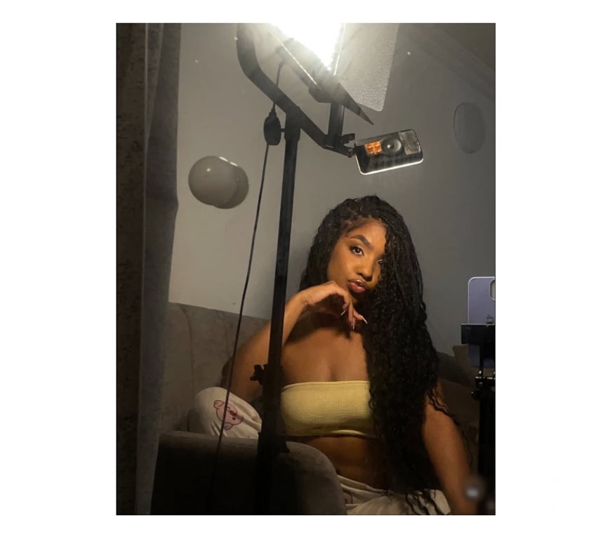 Escorts Hampshire Portsmouth - Photos for ONLY IN WHAPSATT. Brunete new in your area